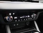 Mitsubishi Outlander 2.4 PHEV Limited Edition | €5000,- Korting! | 1600KG Trekgewicht! | Yamaha Audio | Head-Up Display | Elektrische Achterklep |