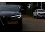 Alfa Romeo Stelvio 2.0 T 280PK Q4 AWD Ti*Perfect Alfa Onderh.*Pano/ACC met stuurhulp/Leder/Stoelverw./Stuurverw./Apple Carplay-Android/Dodehoek/Rijstrook/Memorie/Keyless Entry+Go/DAB/LED/Camera/Parkeersens.V+A/19 inch LM*