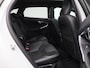 Volvo V40 2.0 D3 Polar+ Sport AUTOMAAT | PANORAMADAK | TREKHAAK | R-DESIGN | NAVIGATIE | CRUISE | CLIMA | STOELVERWARMING | 12 MAANDEN BOVAG GARANTIE |
