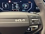 Kia EV3 Plus 81.4 kWh Long range STUUR EN STOEL VERWARMING ACHTERUITRIJCAMERA APPLE CAR PLAY ZEER MOOI !!!