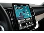 Volvo XC90 Plus Dark Recharge Plug-In Hybrid AWD | PDC V+A en 360 camera | Adaptive Cruiscontrol | Panoramadak | Harman en Kardon | 20 inch LM | Extra getint glas | Stoelgeheugen voorstoelen |