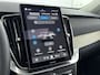 Volvo XC90 Plus Dark Recharge Plug-In Hybrid AWD | PDC V+A en 360 camera | Adaptive Cruise | Panoramadak | Harman en Kardon | 20 inch LM | Extra getint glas |  Stoelgeheugen voorstoelen |