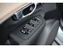 Volvo XC90 Plus Dark Recharge Plug-In Hybrid AWD | PDC V+A en 360 camera | Adaptive Cruiscontrol | Panoramadak | Harman en Kardon | 20 inch LM | Extra getint glas | Stoelgeheugen voorstoelen |