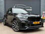 BMW X5 M50i High Executive | B&W| Pano | Laser | M-stoelen