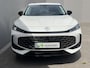 MG MG HS 1.5 Full Hybrid+ Luxury / Fabrieksgarantie tot 12-2032 / Automaat / Navigatie / Apple Carplay Android / Stuur- en stoelverwarming / Leder / Elektrisch stoelen & klep /