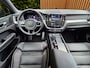 Volvo XC60 B5 Plus Dark | Trekhaak | Panoramadak | Harman/Kardon | Memory