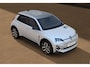 Renault R5 comfort range techno 52 kWh | NU met € 3.660,- Zeeuw & Zeeuw voorraadkorting en met GRATIS 5 jaar fabrieksgarantie tot 160.000km | Pack Winter | Unieke daksticker | V2G ready | Te financieren tegen 1,9% rente |