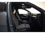 Volvo XC40 T5 Recharge 262pk Plus Dark Aut. [ LED Comfortstoelen Stoel-en stuurverwarming ]