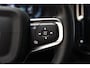 Volvo XC40 T5 Recharge 262pk Plus Dark Aut. [ LED Comfortstoelen Stoel-en stuurverwarming ]