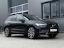 Volvo XC60 2.0 T6 Plug-in hybrid AWD Plus Dark 349 PK | Trekhaak | Panorama | Vol Leder | 21 Inch | Verwarmingspakket
