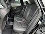 Volvo XC60 2.0 T6 Plug-in hybrid AWD Plus Dark 349 PK | Trekhaak | Panorama | Vol Leder | 21 Inch | Verwarmingspakket