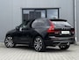 Volvo XC60 2.0 T6 Plug-in hybrid AWD Plus Dark 349 PK | Trekhaak | Panorama | Vol Leder | 21 Inch | Verwarmingspakket