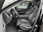 Volvo XC60 2.0 T6 Plug-in hybrid AWD Plus Dark 349 PK | Trekhaak | Panorama | Vol Leder | 21 Inch | Verwarmingspakket