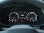 Volkswagen Transporter 2.0 TDI 110 pk L2H1 Business | Airco | Cruise control | Navigatie via App connect | Bijrijdersbank | RVS sidebars | Trekhaak | Betimmering |