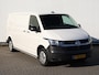 Volkswagen Transporter 2.0 TDI 110 pk L2H1 Business | Airco | Cruise control | Navigatie via App connect | Bijrijdersbank | RVS sidebars | Trekhaak | Betimmering |