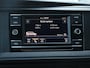 Volkswagen Transporter 2.0 TDI 110 pk L2H1 Business | Airco | Cruise control | Navigatie via App connect | Bijrijdersbank | RVS sidebars | Trekhaak | Betimmering |