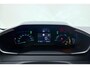 Peugeot e-2008 EV Active Pack 50 kWh | Cruise control | Stoelverwarming | Parkeersensoren | Navigatie | Airco | Apple carplay/Android auto | Verkeersborddetectie | Hill-hold