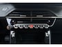 Peugeot e-2008 EV Active Pack 50 kWh | Cruise control | Stoelverwarming | Parkeersensoren | Navigatie | Airco | Apple carplay/Android auto | Verkeersborddetectie | Hill-hold