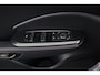 Lexus LBX Emotion 2WD | Lederen bekleding | 18 Inch Lichtmetalen velgen | Privacy Glass