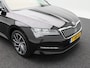 Skoda Superb Combi 1.5 TSi 150 Pk Automaat Business Edition | Stoelverwarming | Adaptive Cruise | Climatronic | CarPlay | 18 Inch | 114.546 Km !!