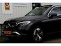 Mercedes-Benz GLC 300e 4MATIC Plug in hybride*Perfect MB Onderh.*Luchtvering/Pano/Massage/Stoelkoeling/Snellader/Stoelverw./ACC met stuurhulp/Vol Leder/360Camera/Keyless Entry+Go/Memorie/Sfeer/Dodehoek/Elek. Achterklep/Parkeersens.V+A*