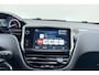 Peugeot 208 1.2 PureTech Allure Trekhaak l Climate Control l Cruise Control l Apple Carplay/Android Auto l Camera l Bluetooth l DAB l Lichtmetalen Velgen l LED l