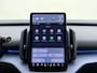 Volvo EX30 Extended Range Plus 69 kWh / Stoel/- en stuurverwarming / Harman & Kardon audio / Elektrische achterklep / 19 inch / Getint glas /