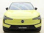 Volvo EX30 Extended Range Plus 69 kWh / Stoel/- en stuurverwarming / Harman & Kardon audio / Elektrische achterklep / 19 inch / Getint glas /