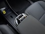 Volvo EX30 Extended Range Plus 69 kWh / Stoel/- en stuurverwarming / Harman & Kardon audio / Elektrische achterklep / 19 inch / Getint glas /