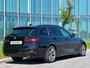 BMW 3-Serie Touring 320e Sport Line PHEV // Panorama Dak // Navi // LED // Cruise // PDC