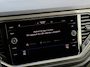 Volkswagen T-Roc 1.0 TSI Style // Dealeronderhouden // 4-Seizoensbanden // CarPlay // PDC