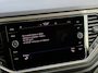 Volkswagen T-Roc 1.0 TSI Style // Dealeronderhouden // 4-Seizoensbanden // CarPlay // PDC