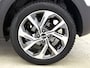Kia Stonic 1.0 T-GDi MHEV DynamicLine | 1e-EIG. | LMV | ECC | Navi | Two-Tone | Cam | Stoel Verwarming | Apple Carplay/Android Auto | DAB |