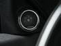 Land Rover Range Rover Evoque 1.5 P300e AWD R-Dynamic S | Panoramdak | Meridian | 360 Camera | HUD | Stoelverwarming | Trekhaak | Keyless Entry | Elektr. Verst. Stoelen |