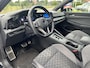Volkswagen Golf Variant 1.5 eTSI R-Line Business+ | LED Matrix | Trekhaak wegklapbaar | Navi & App-connect | Camera |