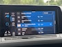 Volkswagen Golf Variant 1.5 eTSI R-Line Business+ | LED Matrix | Trekhaak wegklapbaar | Navi & App-connect | Camera |