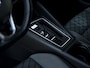Volkswagen Golf Variant 1.5 eTSI R-Line Business+ | LED Matrix | Trekhaak wegklapbaar | Navi & App-connect | Camera | 3-zone Clima