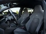 Volkswagen Golf Variant 1.5 eTSI R-Line Business+ | LED Matrix | Trekhaak wegklapbaar | Navi & App-connect | Camera | 3-zone Clima