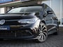 Volkswagen Golf Variant 1.5 eTSI R-Line Business+ | LED Matrix | Trekhaak wegklapbaar | Navi & App-connect | Camera | 3-zone Clima