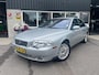Volvo S80 2.4 MOMENTUM