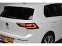 Volkswagen Golf 1.5 eHybrid GTE PANORAMADAK / HEAD-UP / 360CAMERA / LEER / TREKHAAK / SFEERVERLICHTING