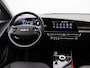 Kia Niro EV DynamicLine 64.8 kWh | SOH 98.5% | achteruitrij camera | Sfeerverlichting | Automaat |