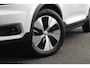 Volvo XC40 T4 211PK Automaat Recharge R-Design Expression | Adapt. Cruise | BLIS | Trekhaak | AppleCarplay | Keyless | PDC + Camera | Verw. Voorstoelen & Stuurwiel |
