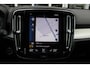 Volvo XC40 T4 211PK Automaat Recharge R-Design Expression | Adapt. Cruise | BLIS | Trekhaak | AppleCarplay | Keyless | PDC + Camera | Verw. Voorstoelen & Stuurwiel |