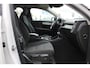 Volvo XC40 T4 211PK Automaat Recharge R-Design Expression | Adapt. Cruise | BLIS | Trekhaak | AppleCarplay | Keyless | PDC + Camera | Verw. Voorstoelen & Stuurwiel |