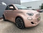 Fiat 500e 3+1 Icon 42 kWh *camera *17" *stoelv. *15.000 km