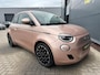 Fiat 500e 3+1 Icon 42 kWh *camera *17" *stoelv. *15.000 km