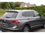 Volkswagen Tiguan Allspace 1.5 TSI DSG Business | 7 Persoons | ACC | Trekhaak | Camera | CarPlay | Stoelverwarming