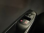 Opel Corsa 1.0 Turbo Innovation | PDC voor + achter | Camera | Stoel + stuurverwarming |