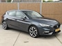 SEAT Leon 1.5 eTSI FR Business Intense Automaat | Trekhaak uitklapbaar | 18 inch velgen | Climate control | Cruise control adaptief | Metaalkleur | LED verlichting | Apple CarPlay/Android Auto | Parkeersensoren rondom